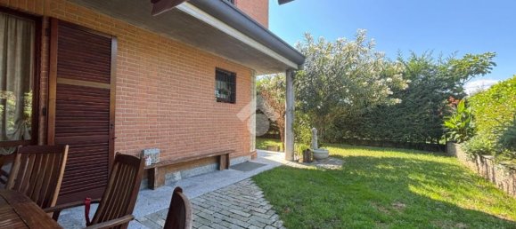 2 rooms Villa in Giussano, Italy No. 334605 3