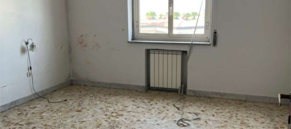5 rooms Apartment in Somma Vesuviana, Italy No. 268073 15