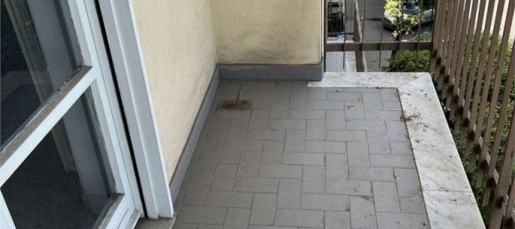 5 rooms Apartment in Somma Vesuviana, Italy No. 268073 6