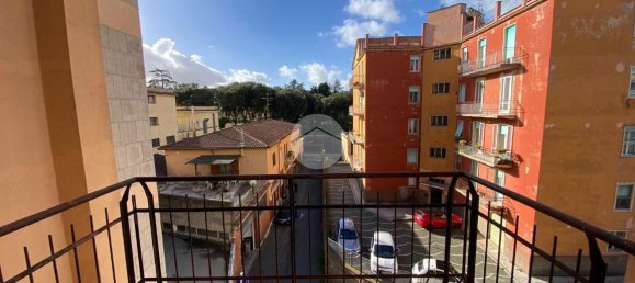 Apartamento de 4 habitaciónes en Viterbo, Italy No. 110673 2