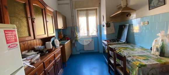 Apartamento de 4 habitaciónes en Viterbo, Italy No. 110673 9
