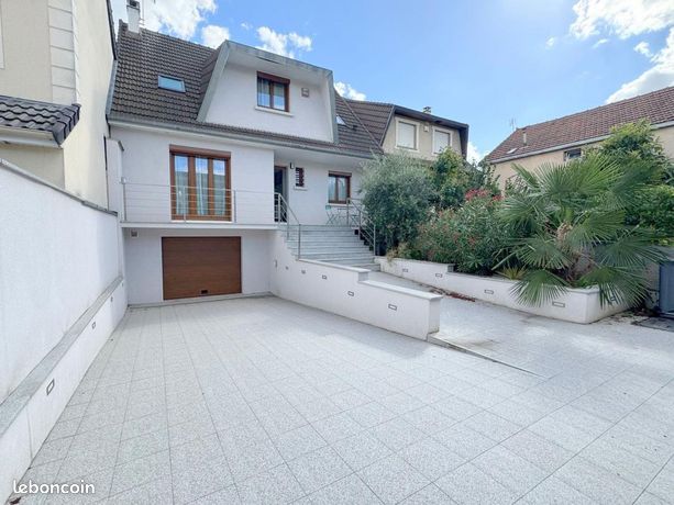 Casa T5 em Le Blanc-Mesnil, France N.º 359366