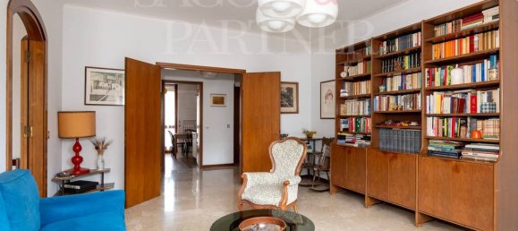 3 Schlafzimmer Wohnung in Milan, Italy, Nr. 316899 20