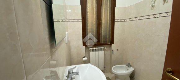 3غرفة فيلا في Guidonia Montecelio, Italy رقم 6548 10