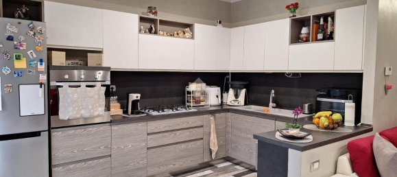 Квартира с 4 комнатами в Пьоссаско, Италия № 41210 6