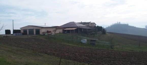 4 Schlafzimmer Haus in Alta Val Tidone, Italy, Nr. 173575 3