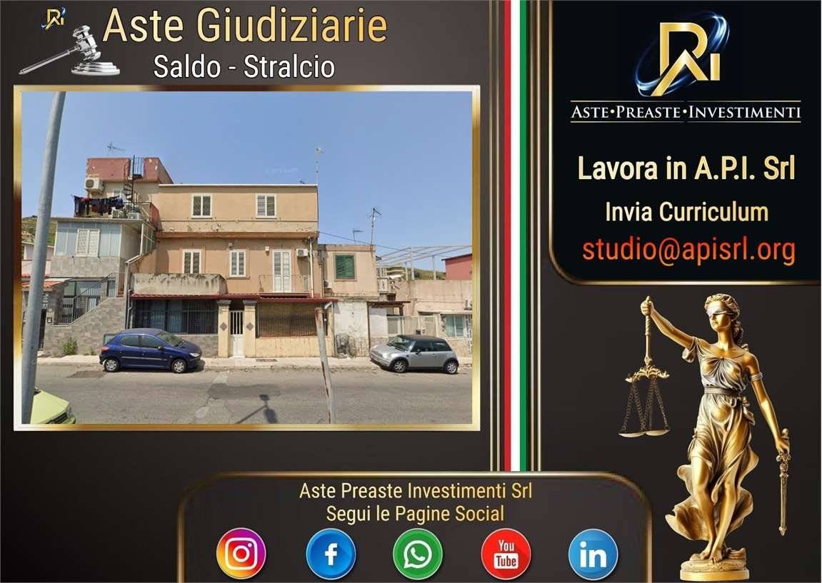 3 bedrooms Apartment in Messina, Italy No. 335274