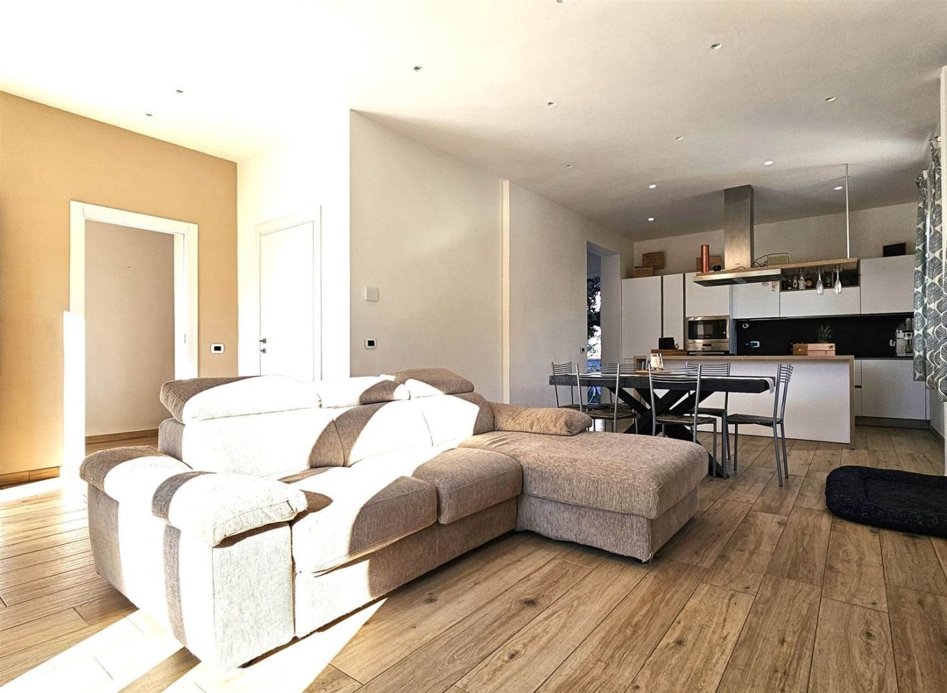 5-Zimmer Wohnung in Rosignano Marittimo, Italy, Nr. 46610