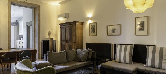 7 bedrooms Building in Porto, Portugal No. 129788 4