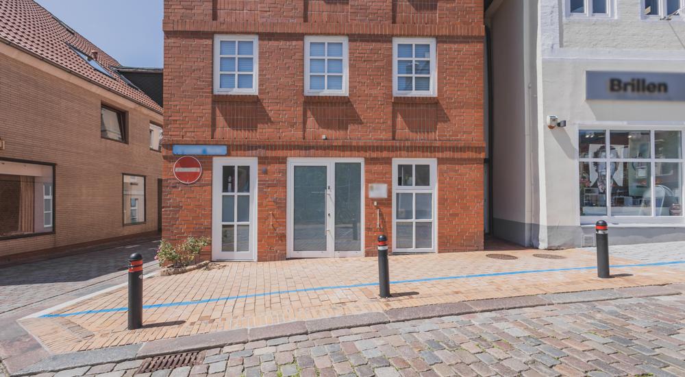 Propiedad comercial de 3 habitaciónes en Rendsburg-Eckernforde, Germany No. 298078