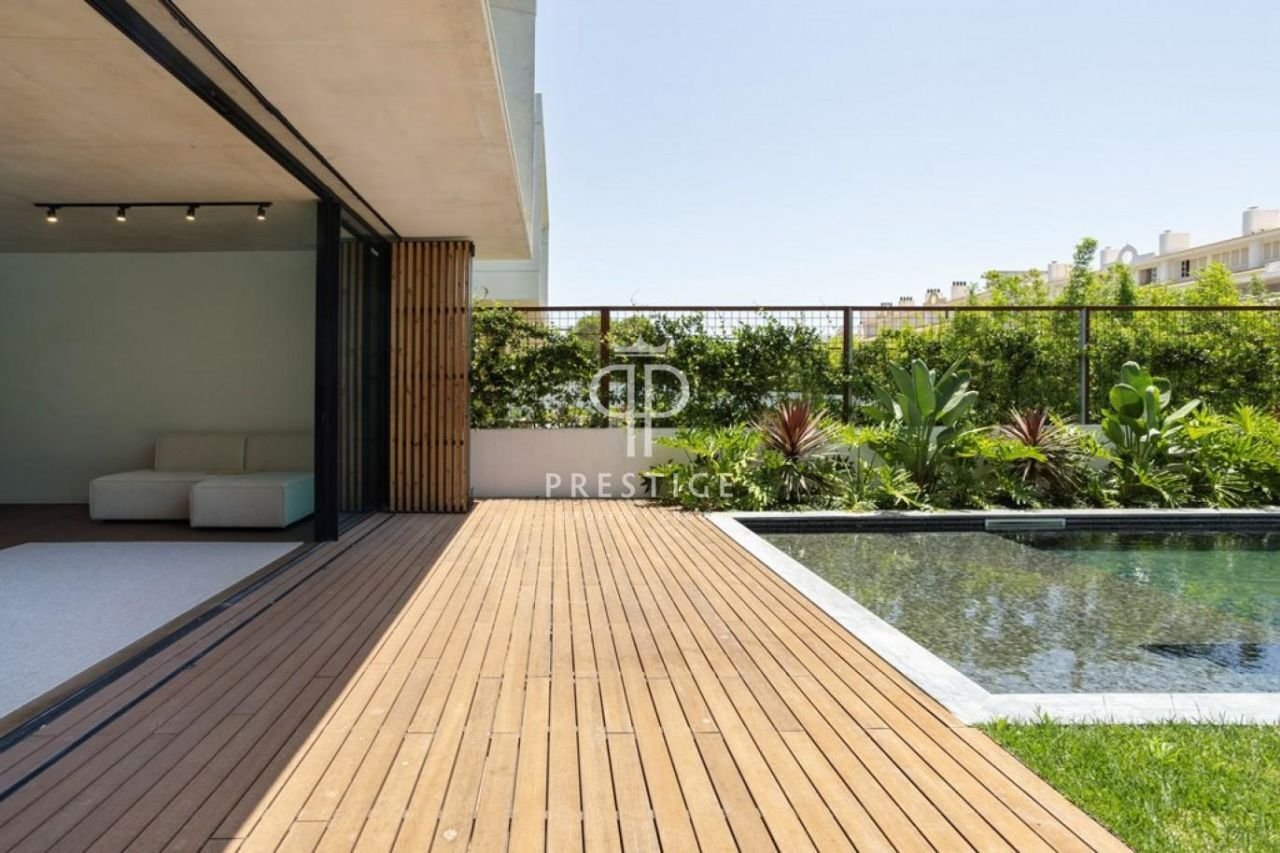 4 bedrooms Villa in Quarteira, Portugal No. 280798