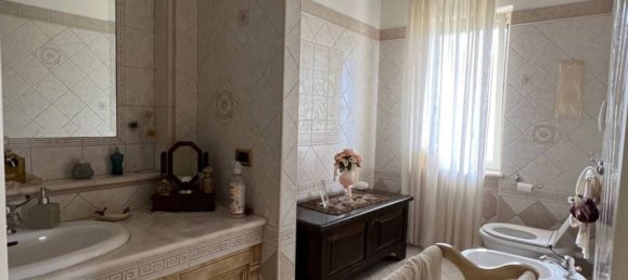 7 rooms Villa in Fondi, Italy No. 229760 6