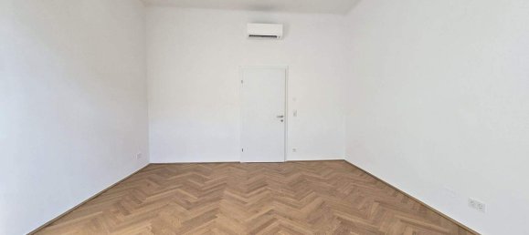 Studio in Dobling, Austria No. 126885 3