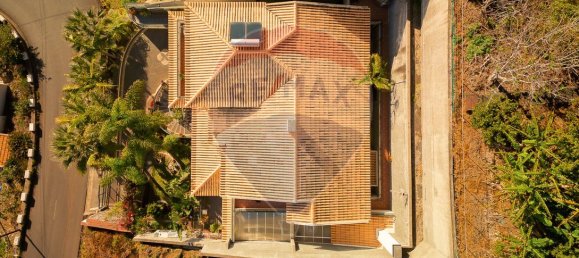 Casa de 4 dormitorios en Ponta do Sol, Portugal No. 19279 6