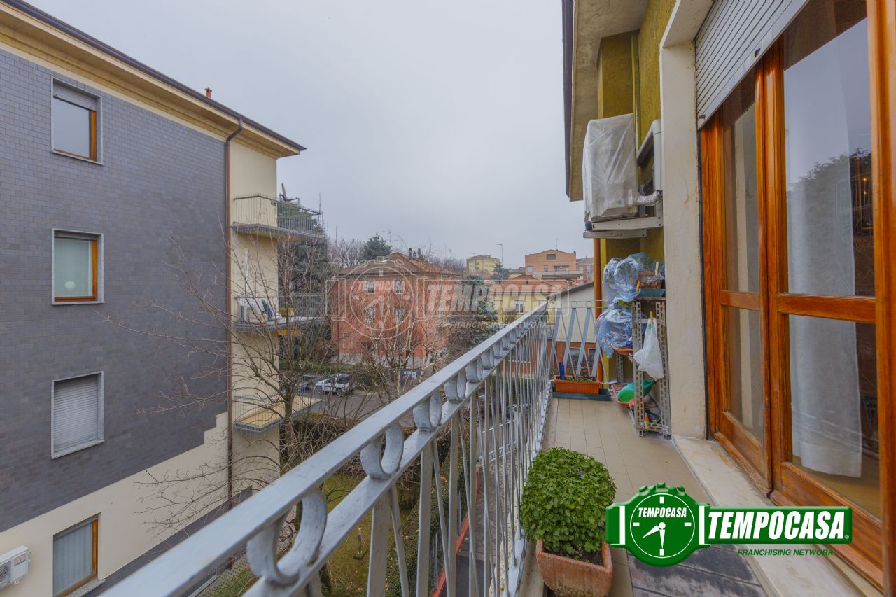 Apartamento T3 em Piacenza, Italy N.º 124971