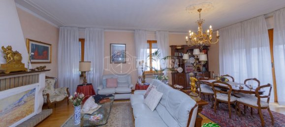 Apartamento T3 em Piacenza, Italy N.º 124971 7