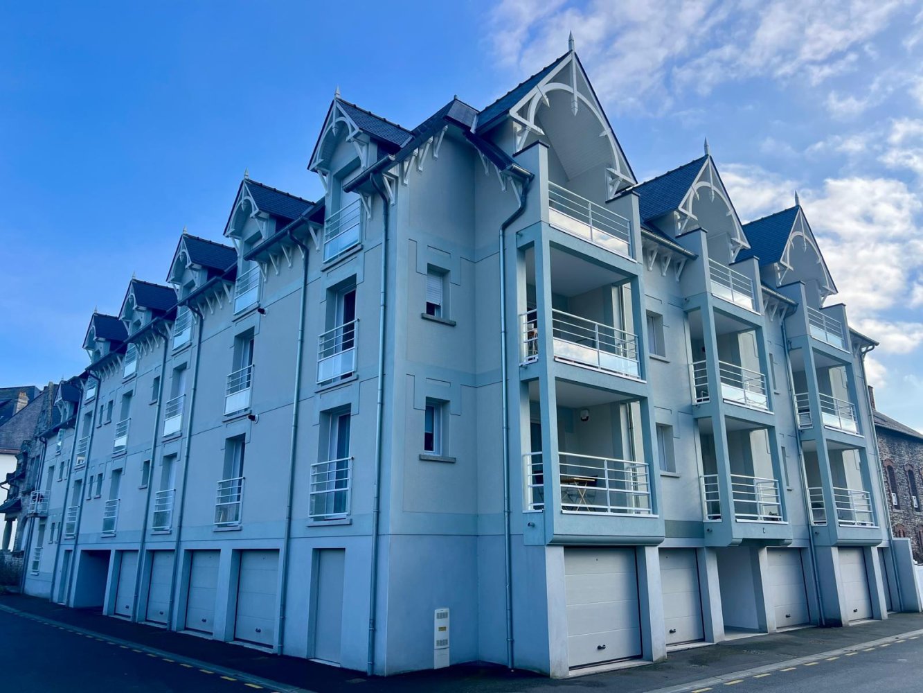 Apartamento de 2 dormitorios en Saint-Cast-le-Guildo, France No. 278604