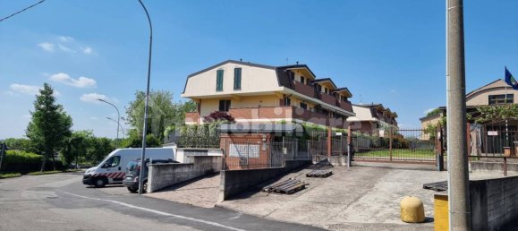 1 Schlafzimmer Wohnung in Carnate, Italy, Nr. 165141 32