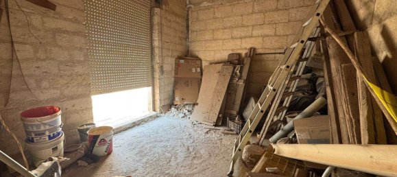 253m² Building in Turi, Italy No. 312755 13