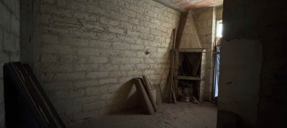 253m² Building in Turi, Italy No. 312755 14