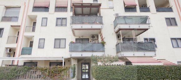 Квартира с 2 комнатами в Рим, Италия № 26290 20