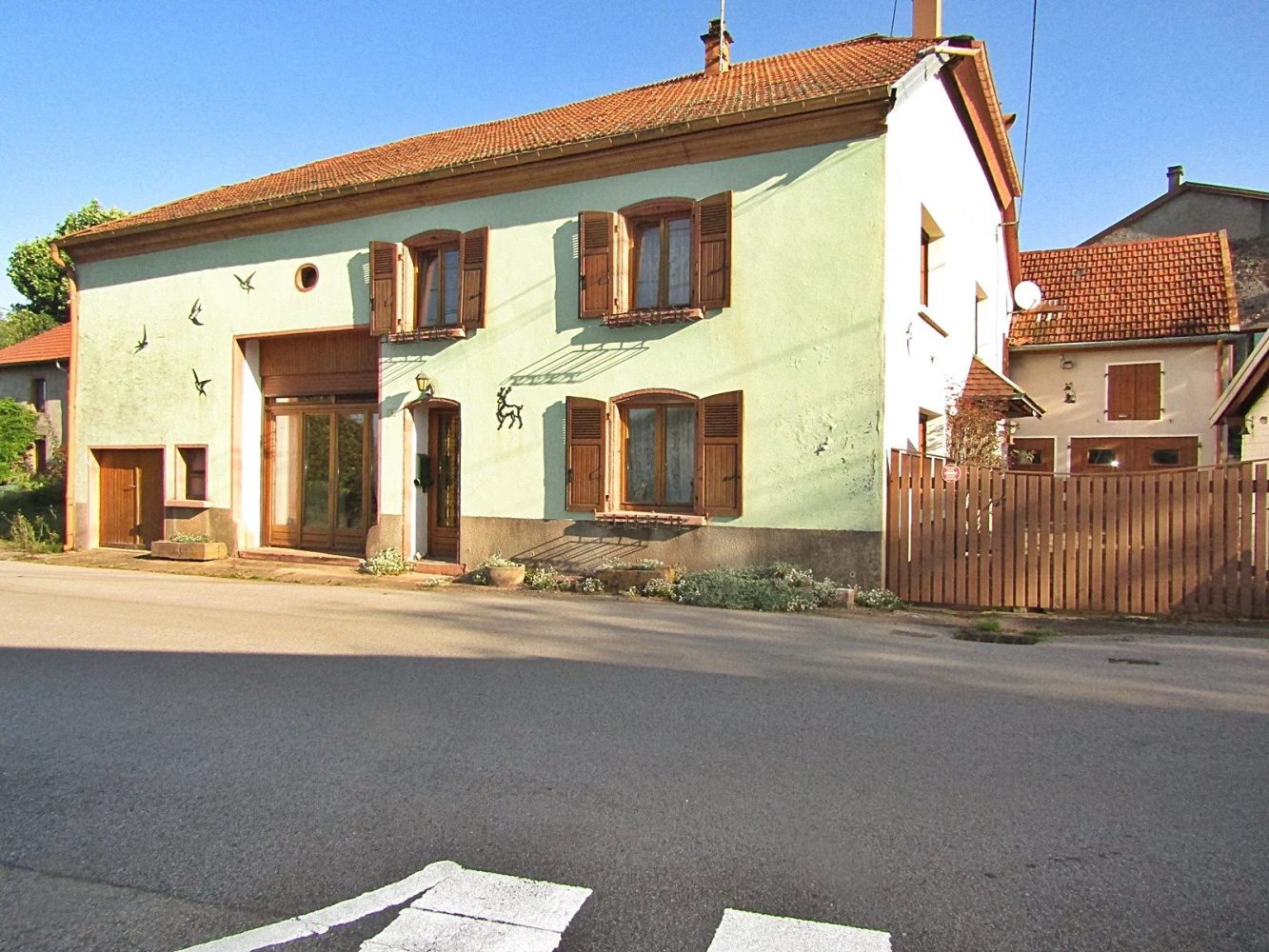 3 Schlafzimmer Stadthaus in Le Vermont, France, Nr. 255600