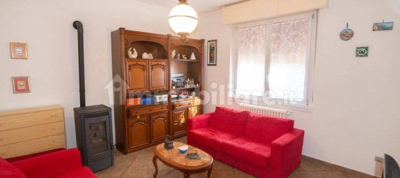 3 Schlafzimmer Villa in Canegrate, Italy, Nr. 121101 4