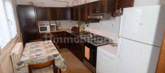 3 Schlafzimmer Villa in Canegrate, Italy, Nr. 121101 13