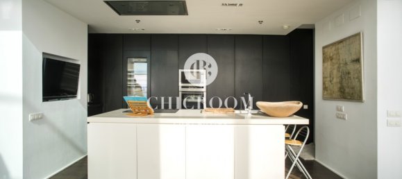 4 bedrooms Penthouse in Sant Marti, Spain No. 20724 12