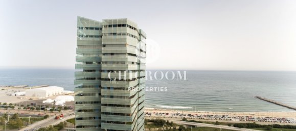 4 bedrooms Penthouse in Sant Marti, Spain No. 20724 4