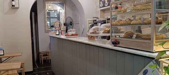 30m² Commercial property in Genoa, Italy No. 36920 5