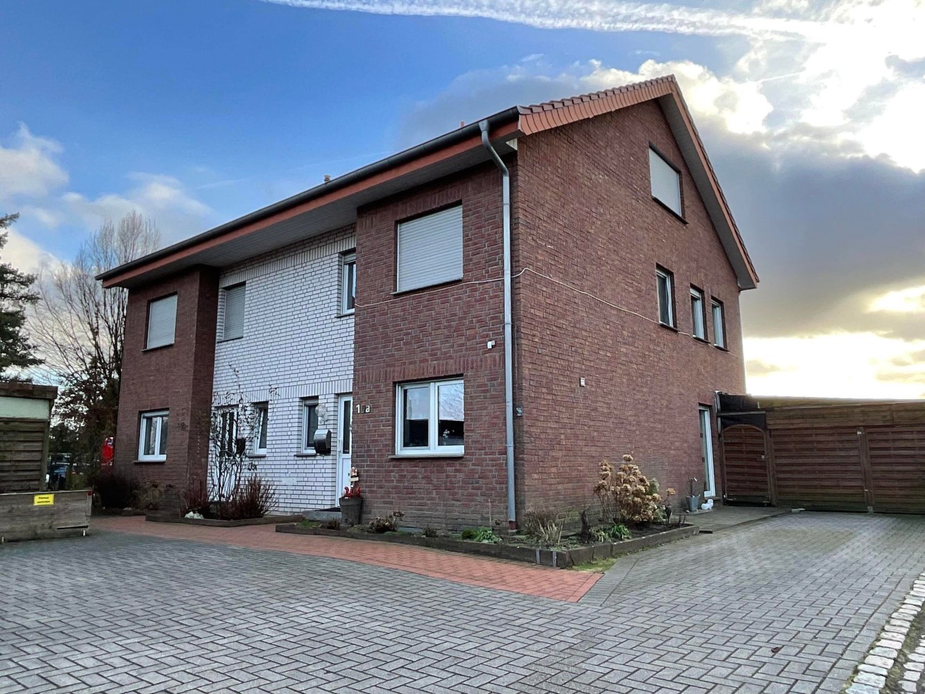 Adosado de 5 habitaciónes en Steinfurt, Germany No. 172856