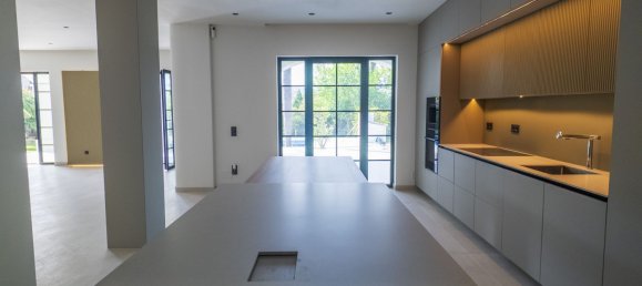 3 Schlafzimmer Villa in Cadiz, Spain, Nr. 143113 8