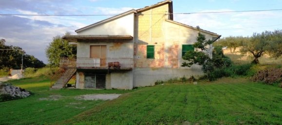 Дом с 7 комнатами в Маноппелло, Италия № 177926 2