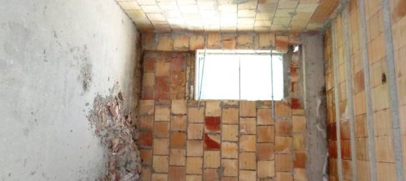 Дом с 7 комнатами в Маноппелло, Италия № 177926 10