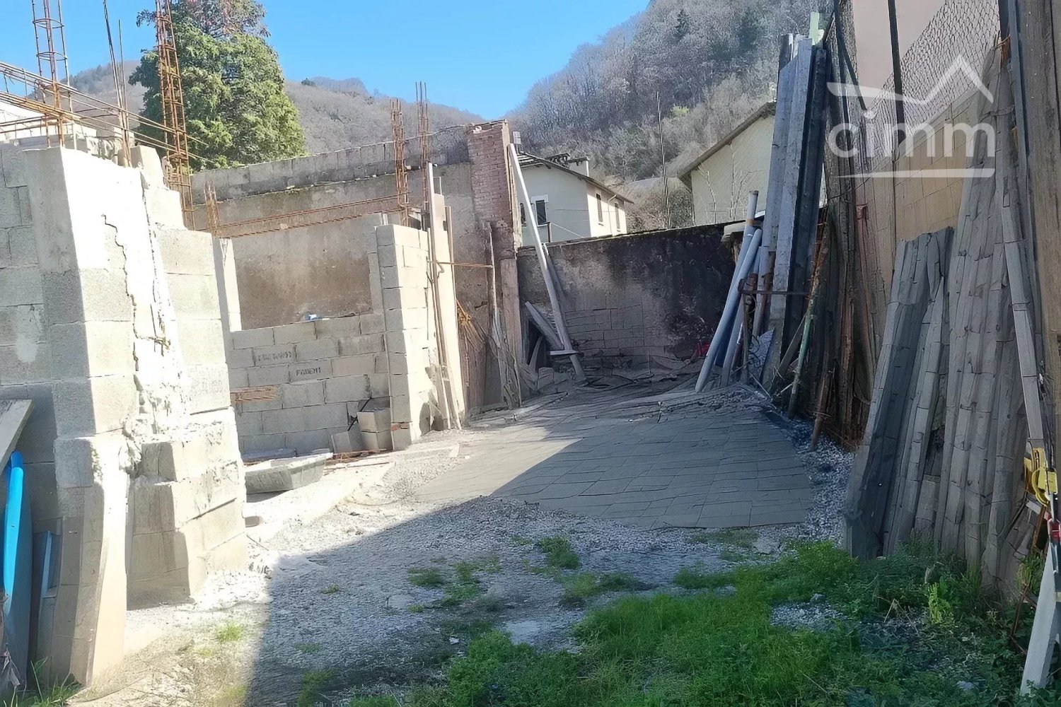  Land in Villard-Bonnot, France No. 362305