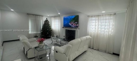 Vivenda T3 em Miami, USA N.º 615296 12