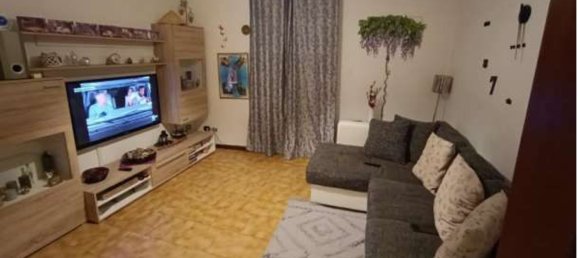 3 Schlafzimmer Wohnung in Fino Mornasco, Italy, Nr. 380599 5