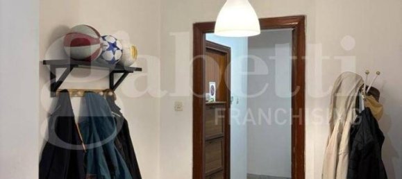 Apartamento de 4 divisões em Rieti, Italy N.º 40218 5