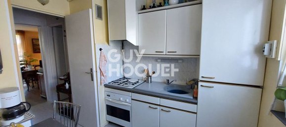 Квартира с 2 спальнями в Рони-су-Буа, Франция № 169325 3