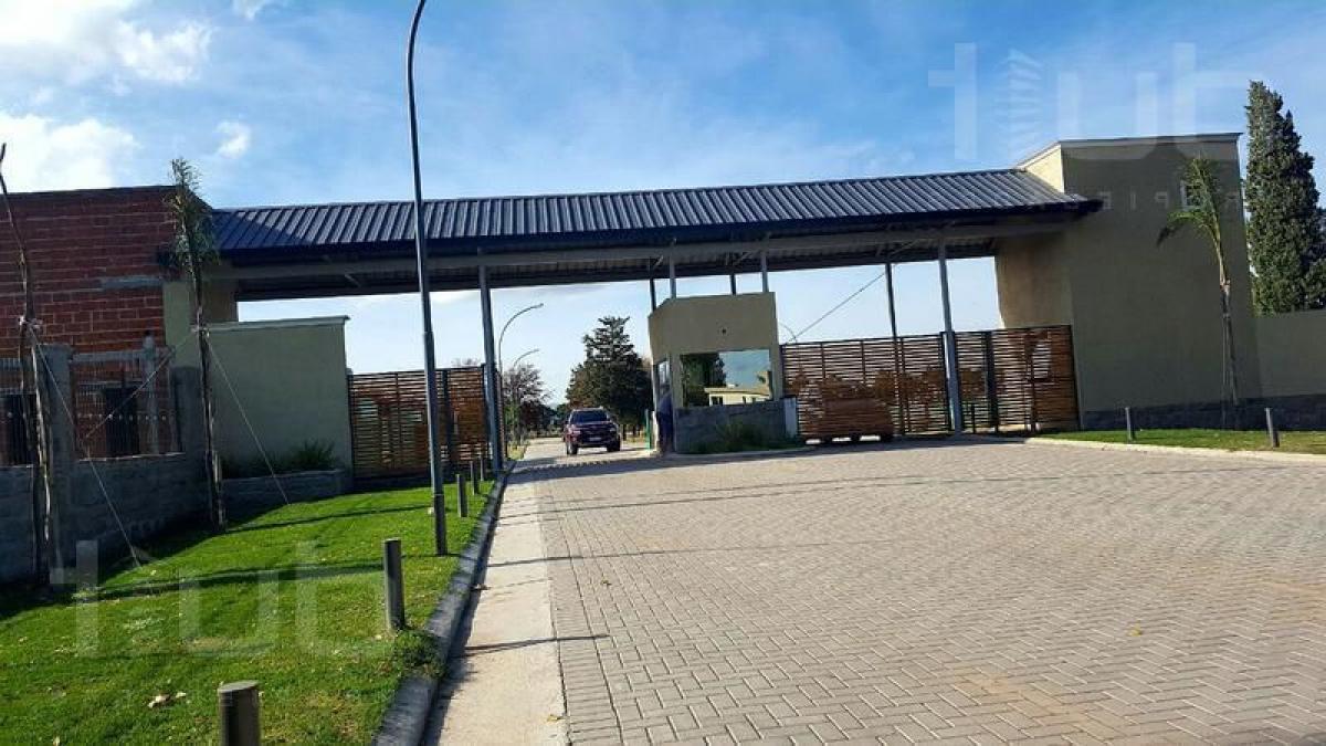  Land in Cordoba, Argentina No. 37296