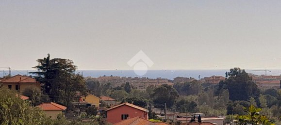 1 bedroom House in San Bartolomeo al Mare, Italy No. 151390 2