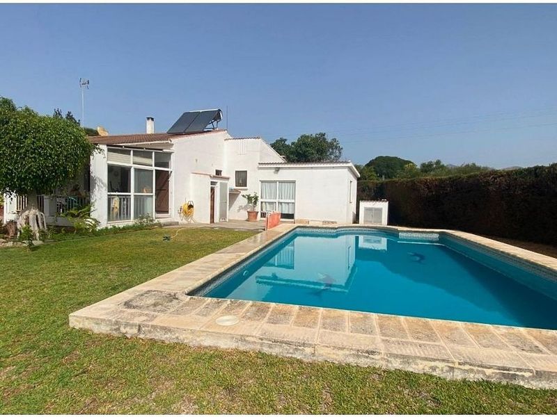 5 Schlafzimmer Haus in Estepona, Spain, Nr. 231240