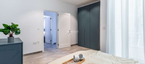 3 Schlafzimmer Wohnung in Saint Julian's, Malta, Nr. 10068 2