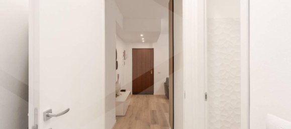 2 rooms Apartment in Monza, Italy No. 39304 24
