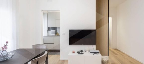 2 rooms Apartment in Monza, Italy No. 39304 48