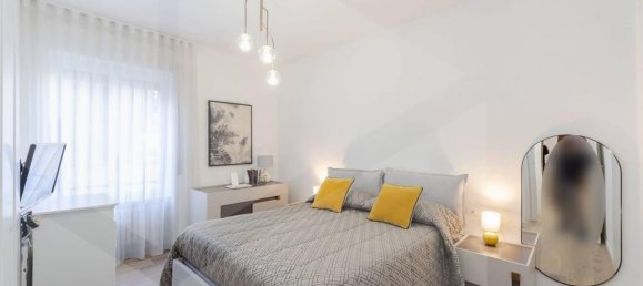 2 rooms Apartment in Monza, Italy No. 39304 40