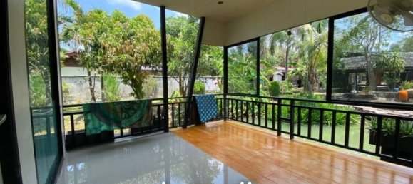 4 bedrooms Cafe / restaurant in Bang Lamung, Thailand No. 17774 2