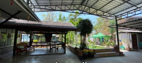 4 bedrooms Cafe / restaurant in Bang Lamung, Thailand No. 17774 5