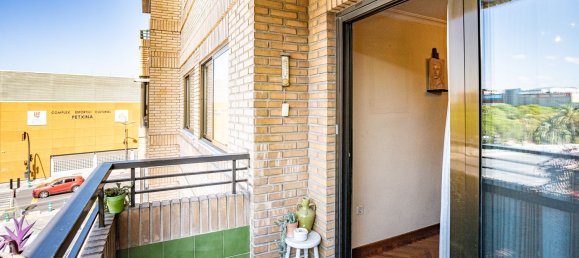 4 bedrooms Apartment in Valencia, Spain No. 172193 4